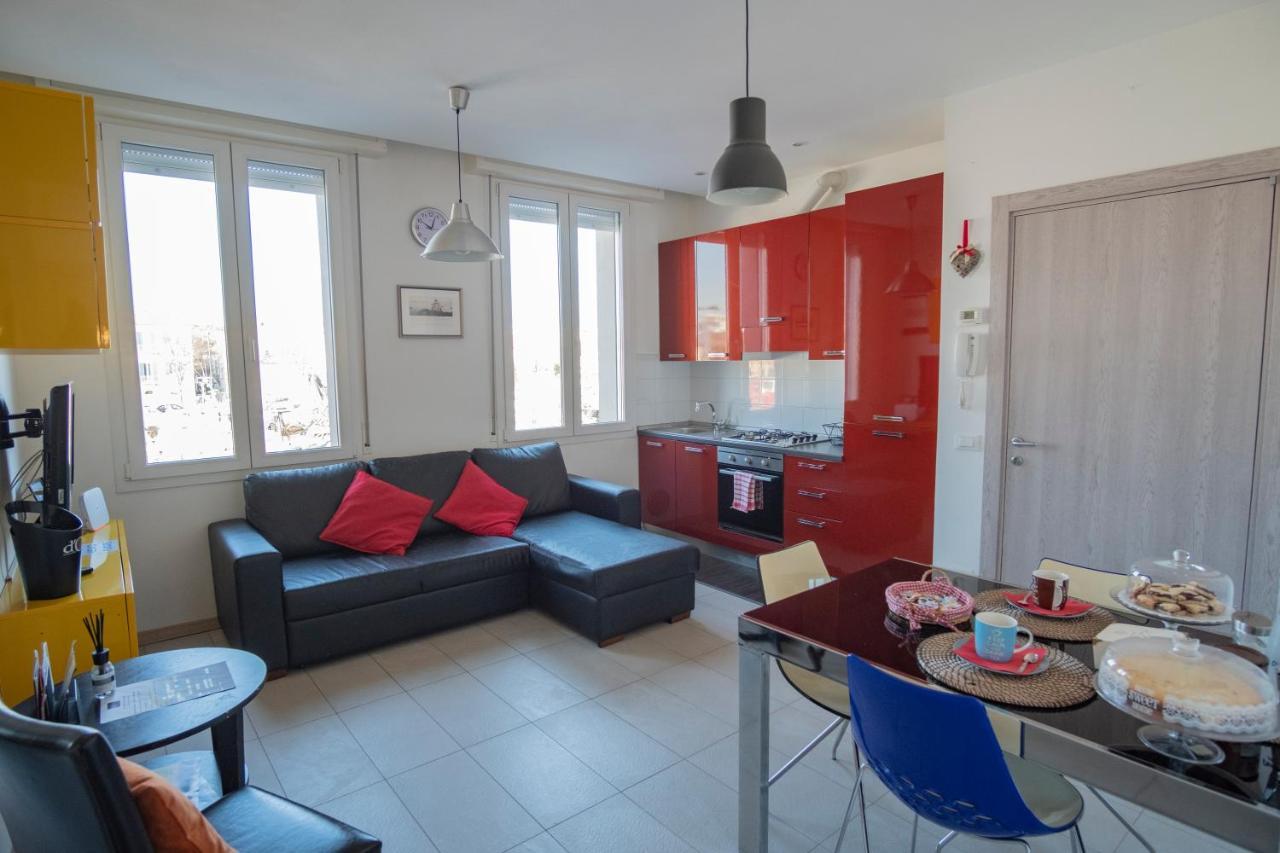 Rimini Lighthouse Easy Comfort Apartment Luaran gambar